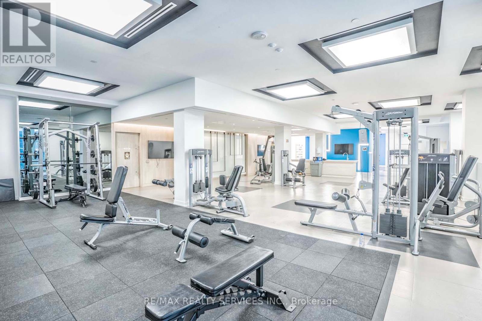 #1210 -195 REDPATH AVE, #1210