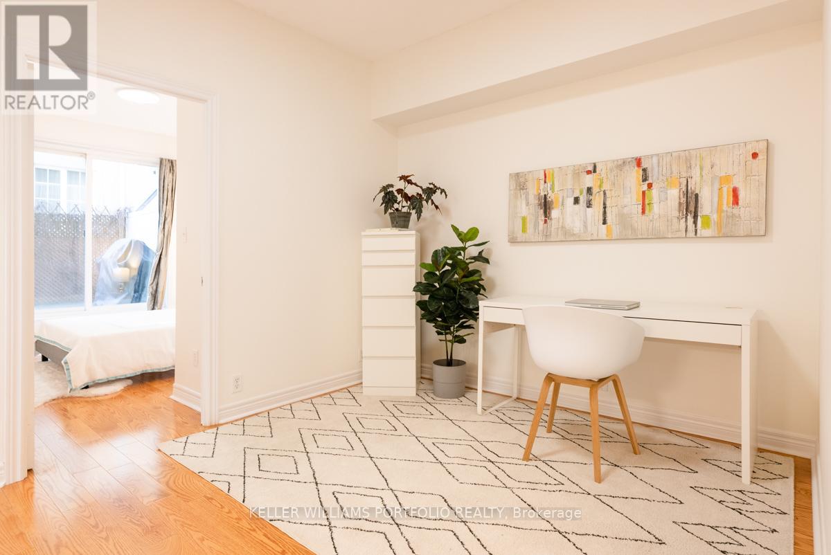 #103 -207 WELLESLEY ST E, #103