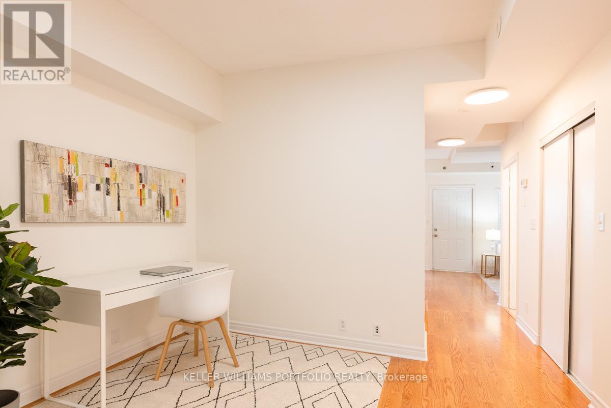 #103 -207 WELLESLEY ST E, #103