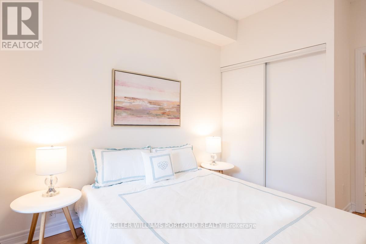 #103 -207 WELLESLEY ST E, #103
