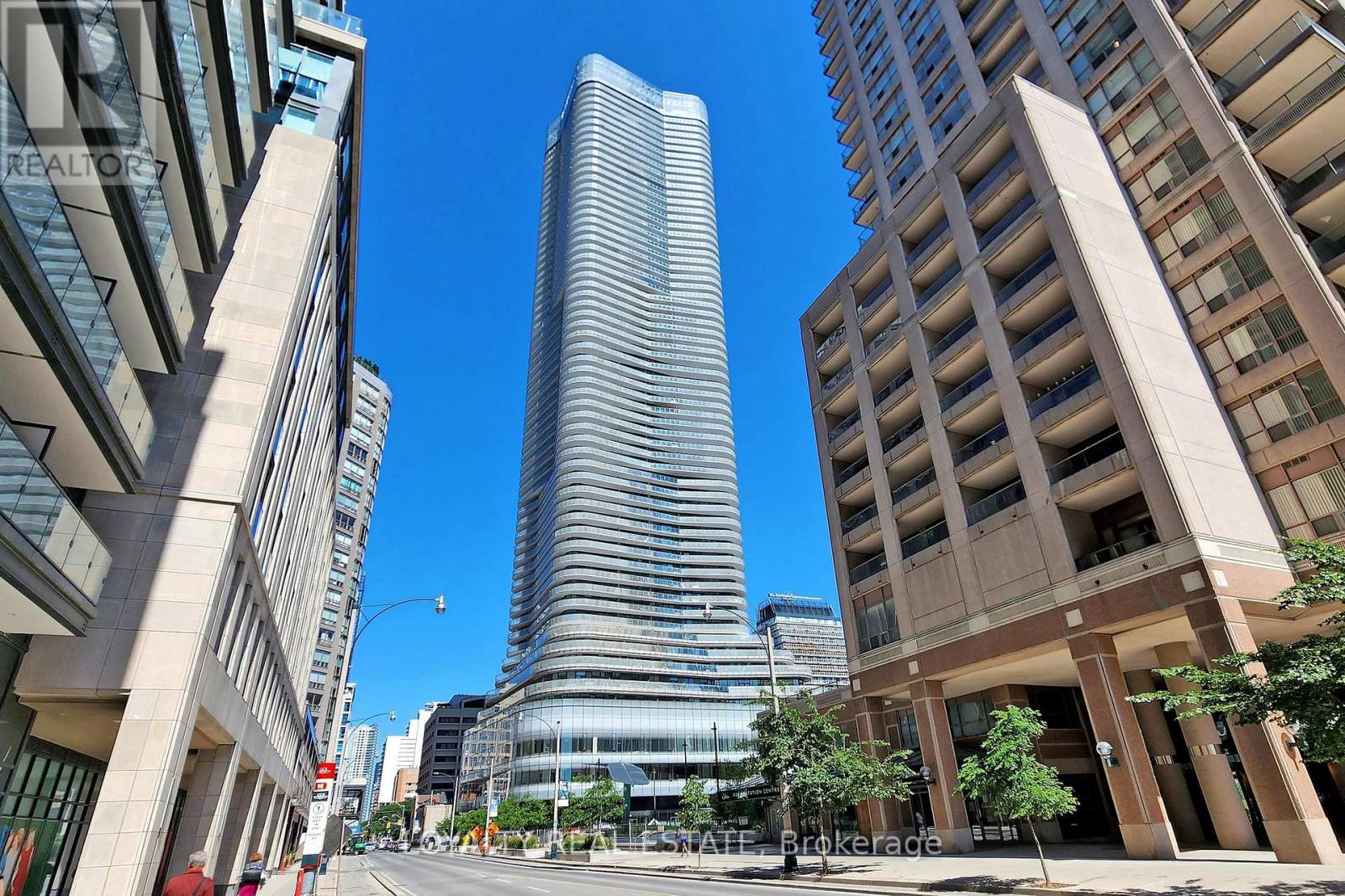 #1107 -11 WELLESLEY ST W, #1107