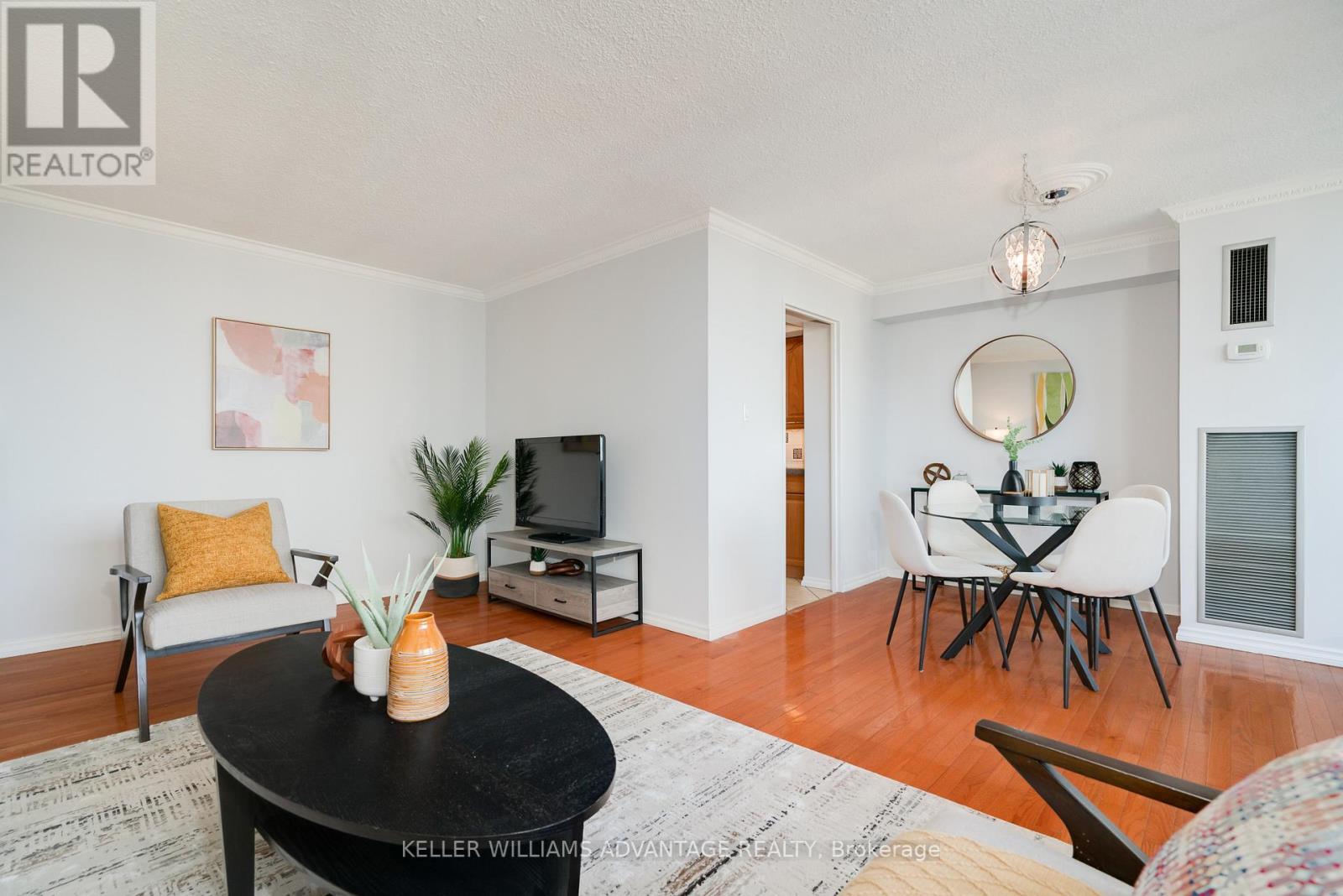 #1001 -75 WYNFORD HEIGHTS CRES, #1001