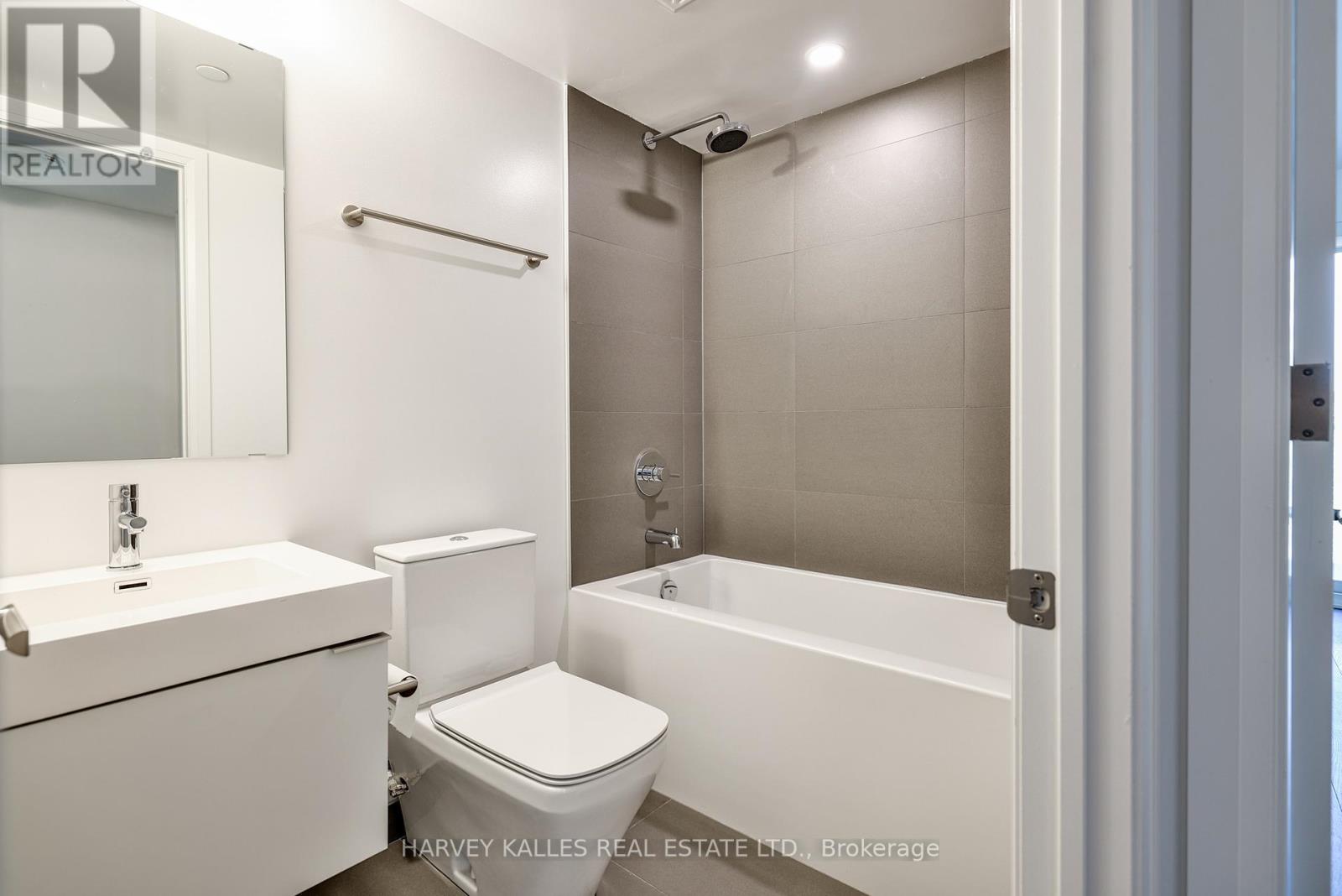 #1610 -99 FOXBAR RD, #1610
