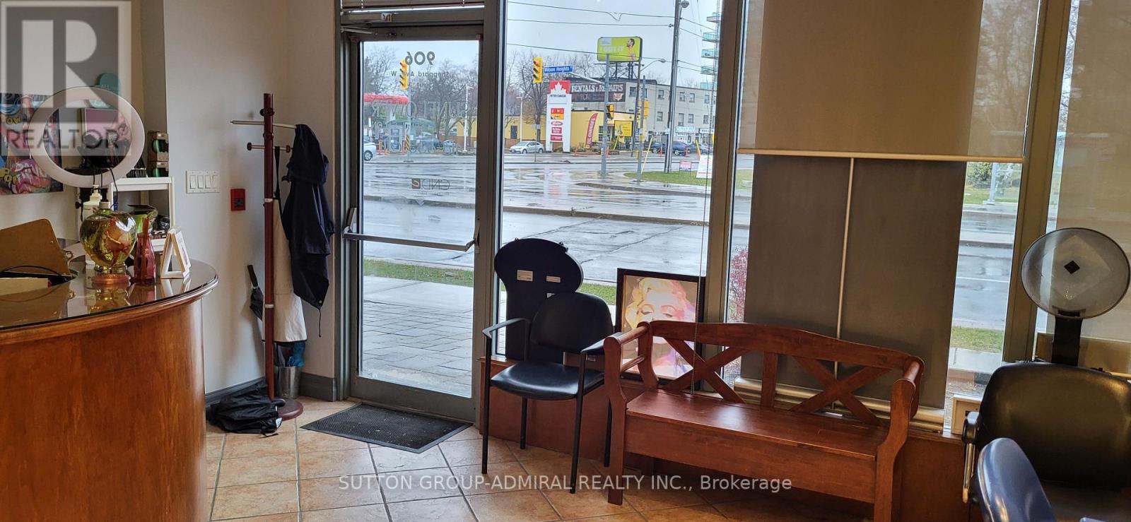 #3 -906 SHEPPARD AVE W, #3