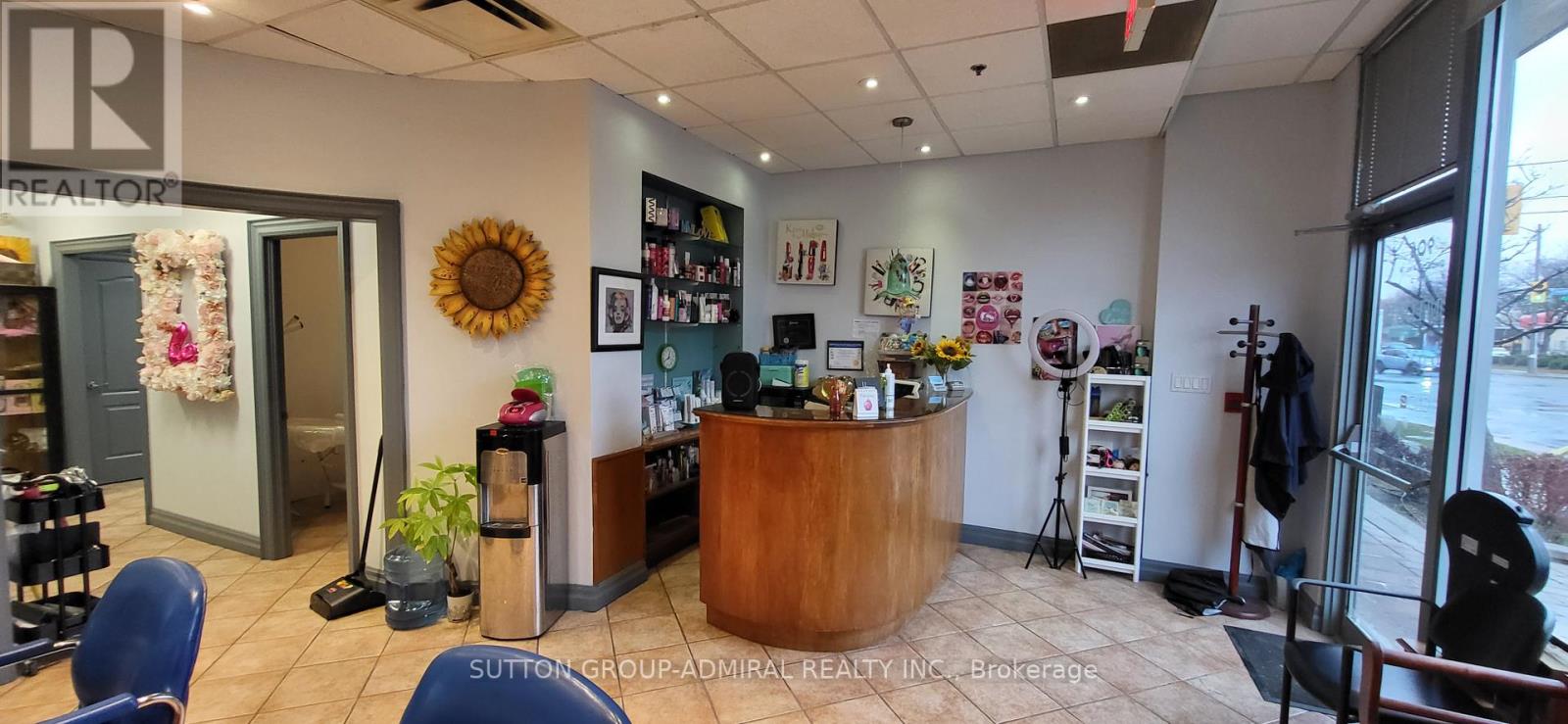 #3 -906 SHEPPARD AVE W, #3