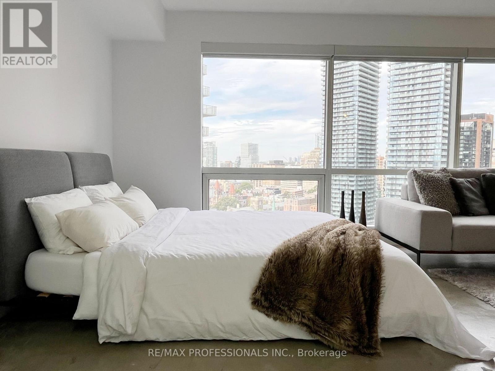#2316 -1001 BAY ST, #2316
