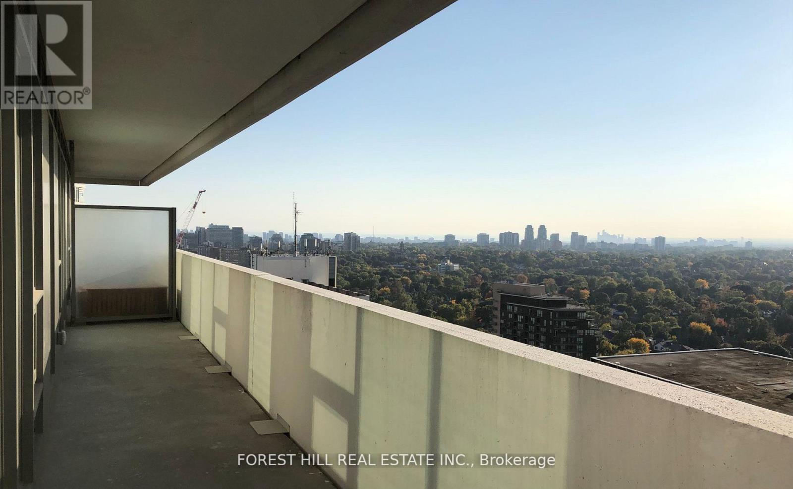 #2409 -2221 YONGE ST, #2409