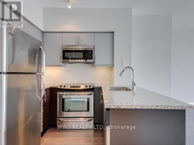 #1909 -83 REDPATH AVE