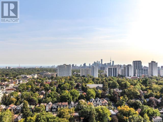 #1909 -83 REDPATH AVE