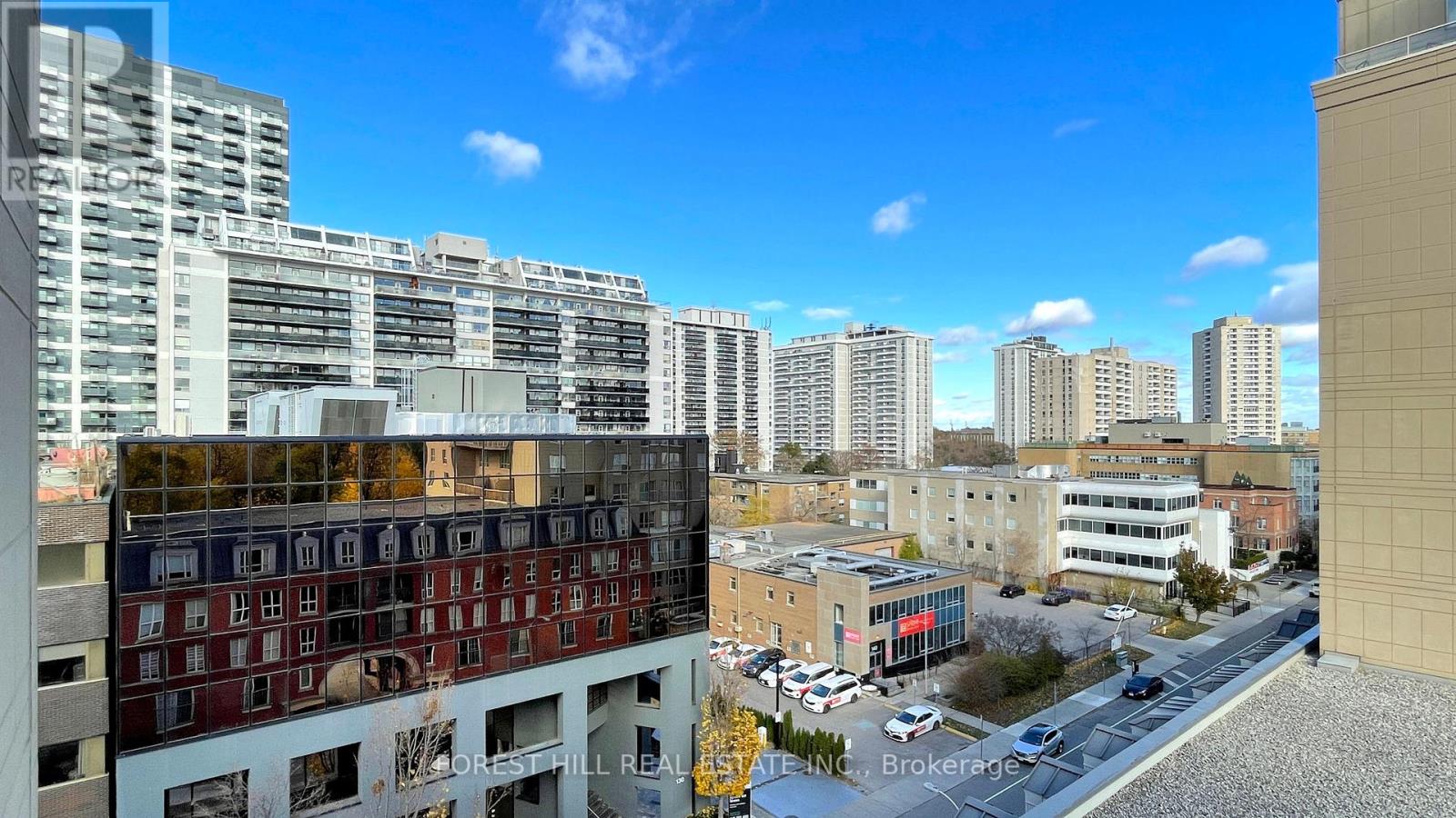 #806 -119 MERTON ST, #806
