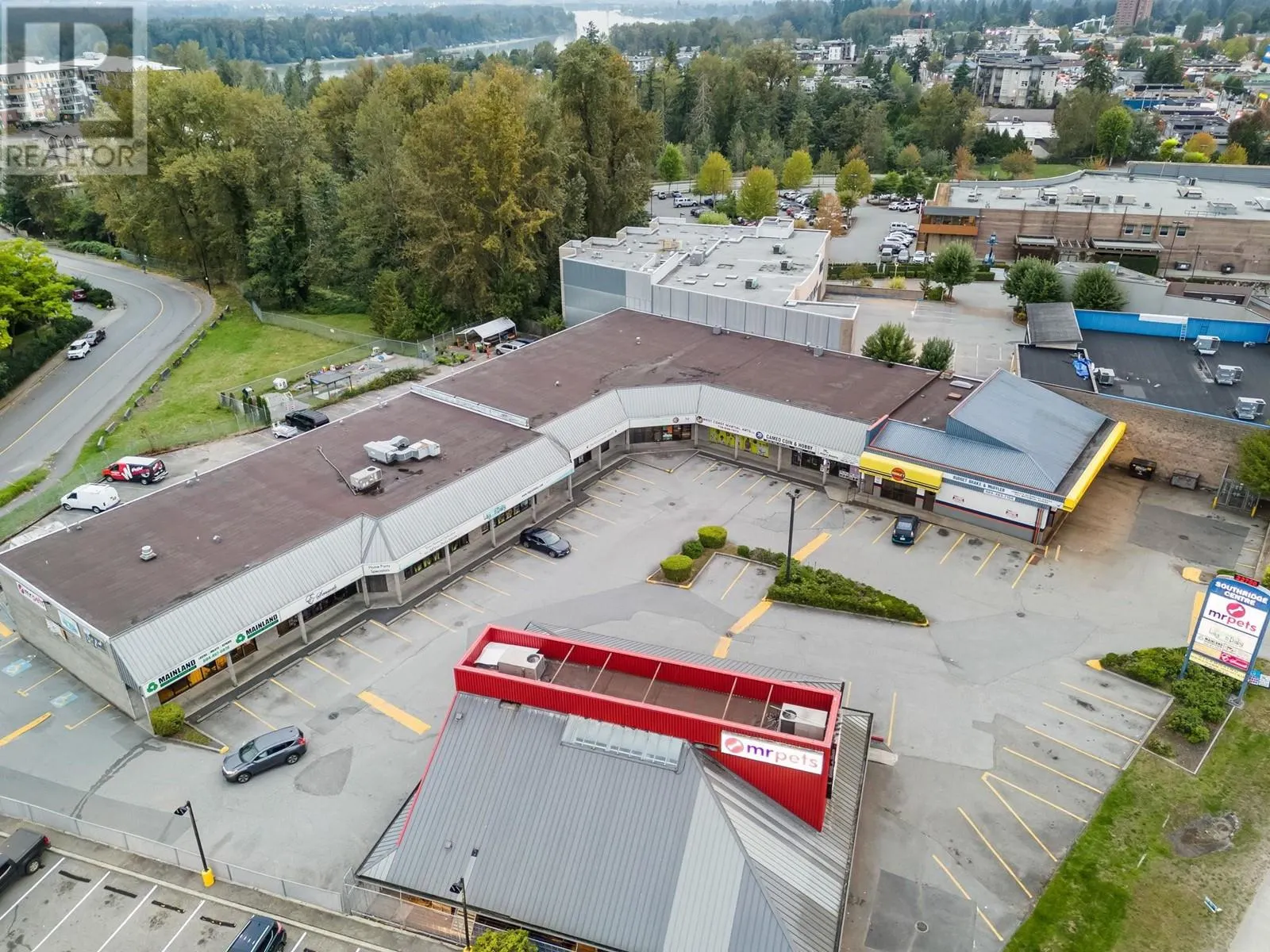 22752 LOUGHEED HIGHWAY