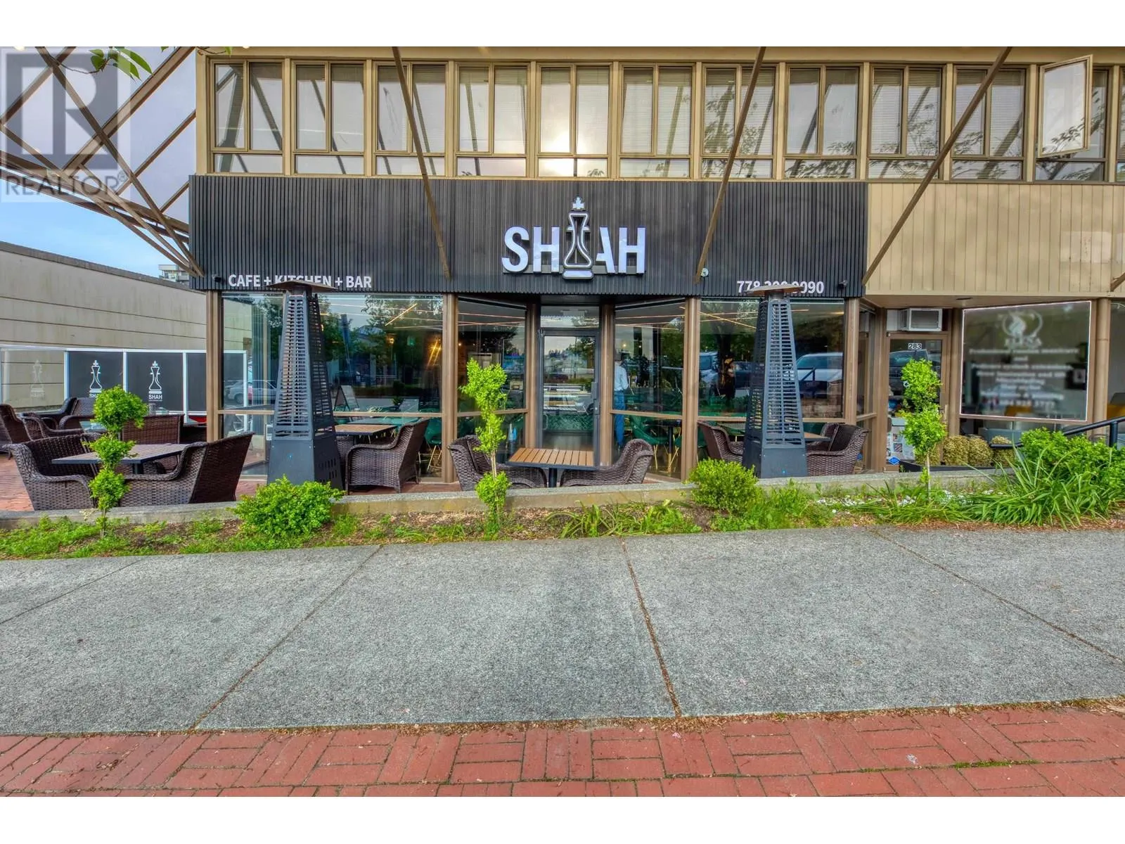 281 17TH STREET