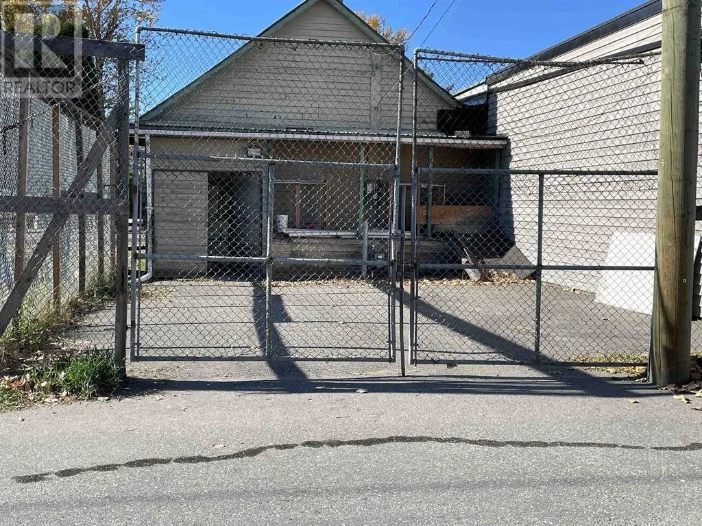 222 FRONT STREET
