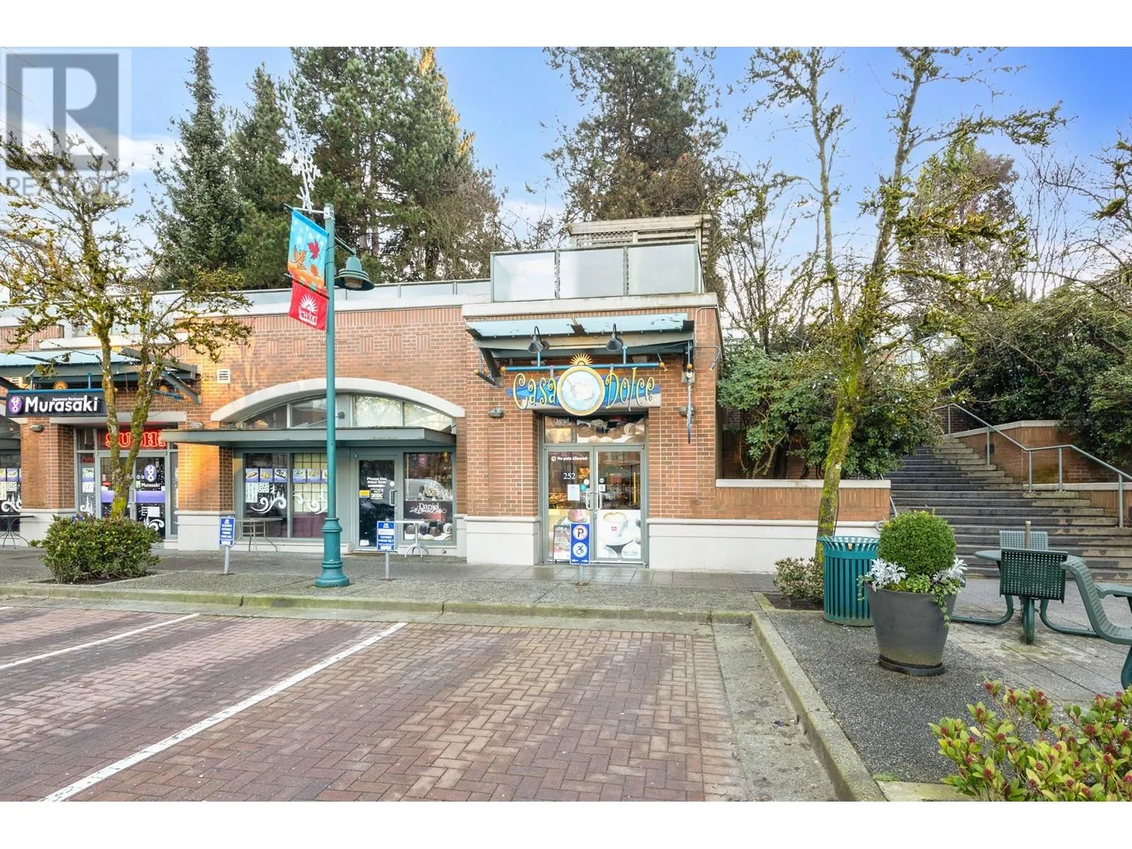 252 NEWPORT DRIVE