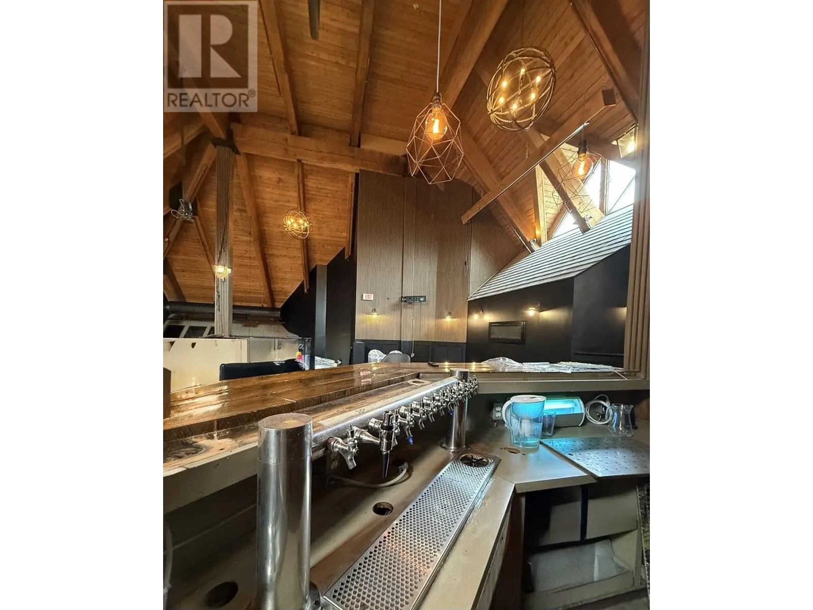 2099 LOUGHEED HIGHWAY
