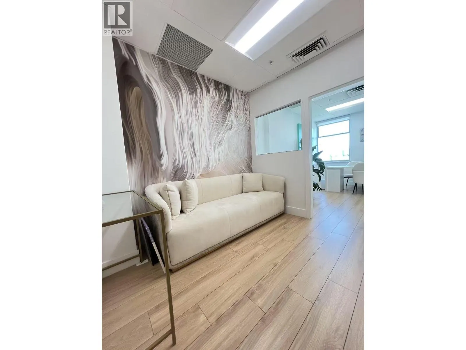 1407A 750 W BROADWAY