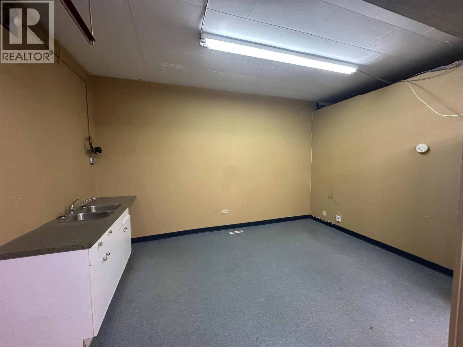 9903 100 AVENUE