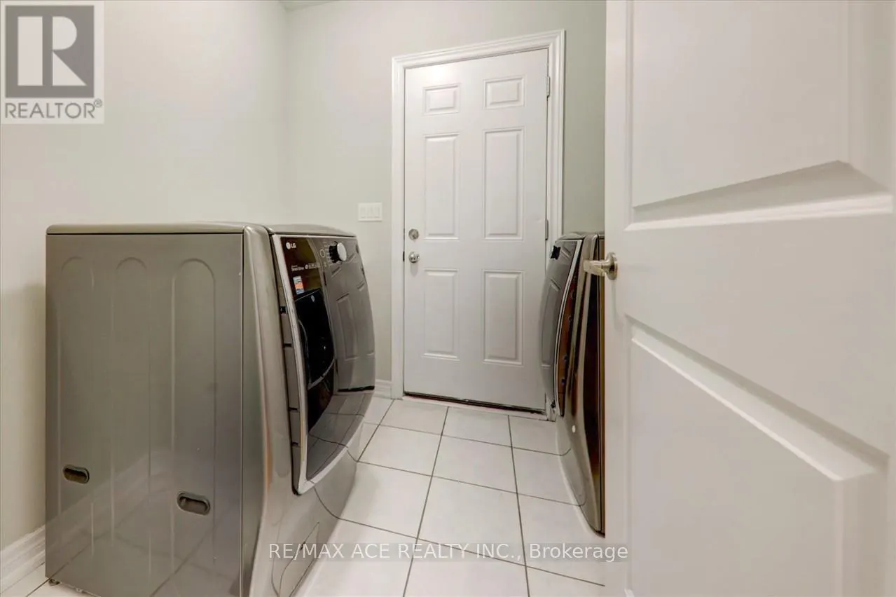 114 NODEN CRESCENT