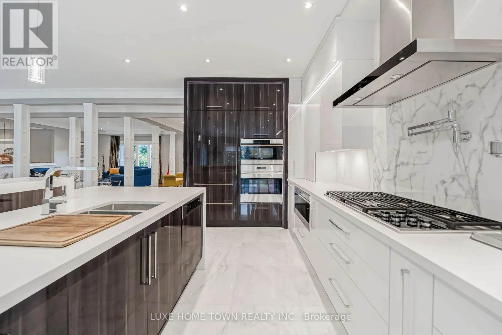 2 PRINCE RUPERT DRIVE