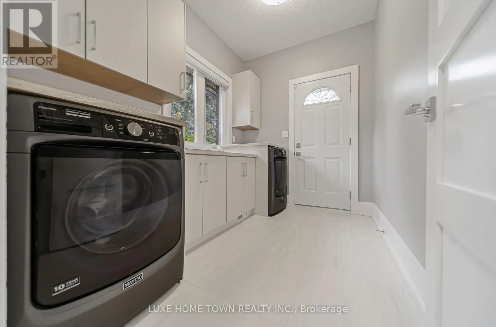 2 PRINCE RUPERT DRIVE