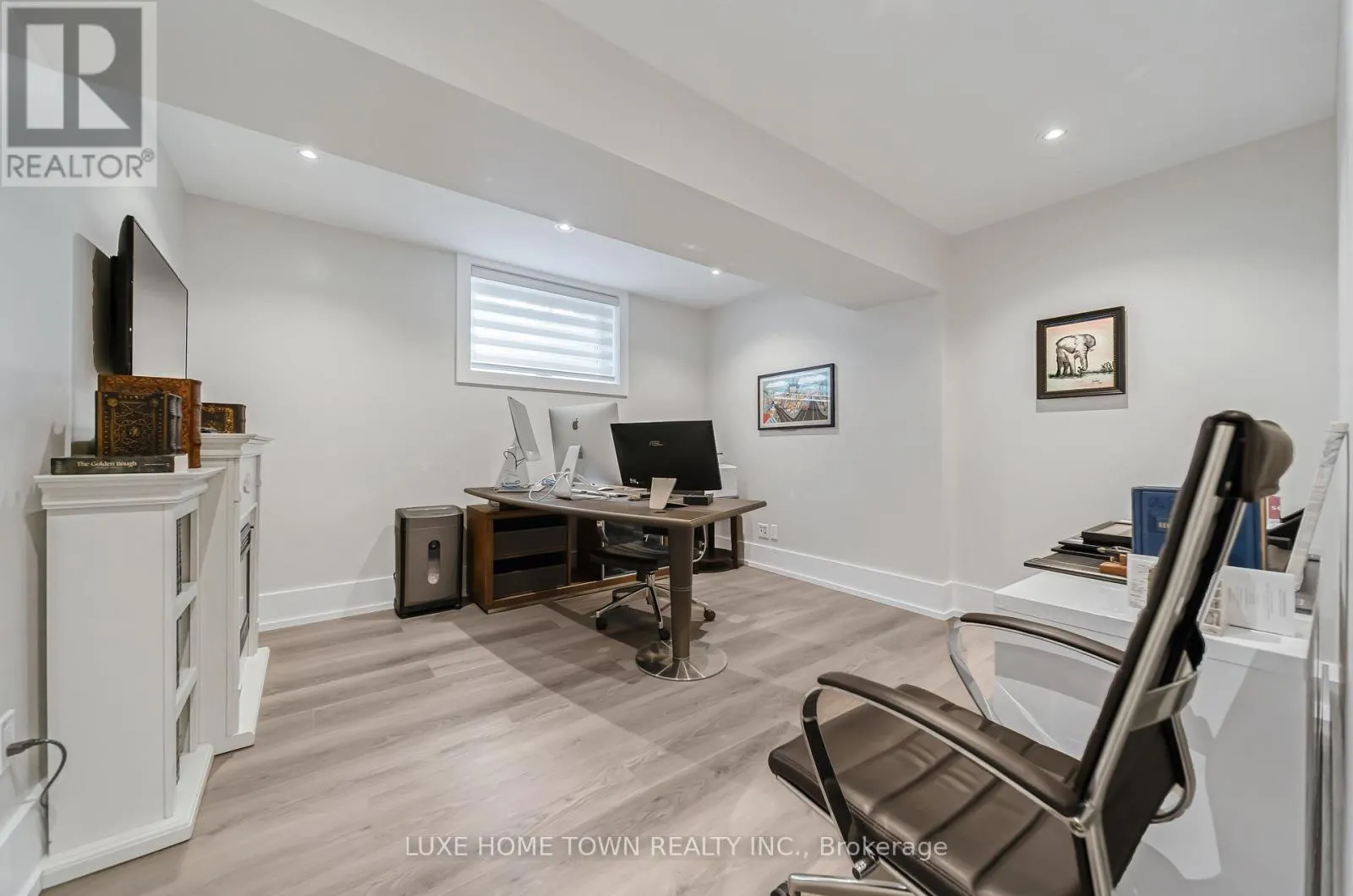 2 PRINCE RUPERT DRIVE
