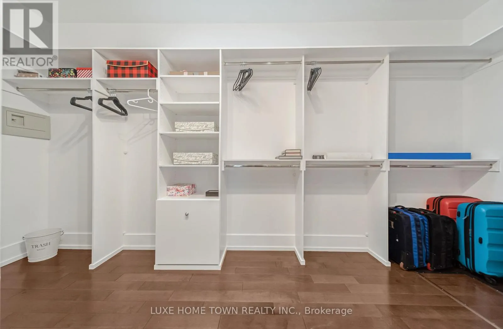 2 PRINCE RUPERT DRIVE