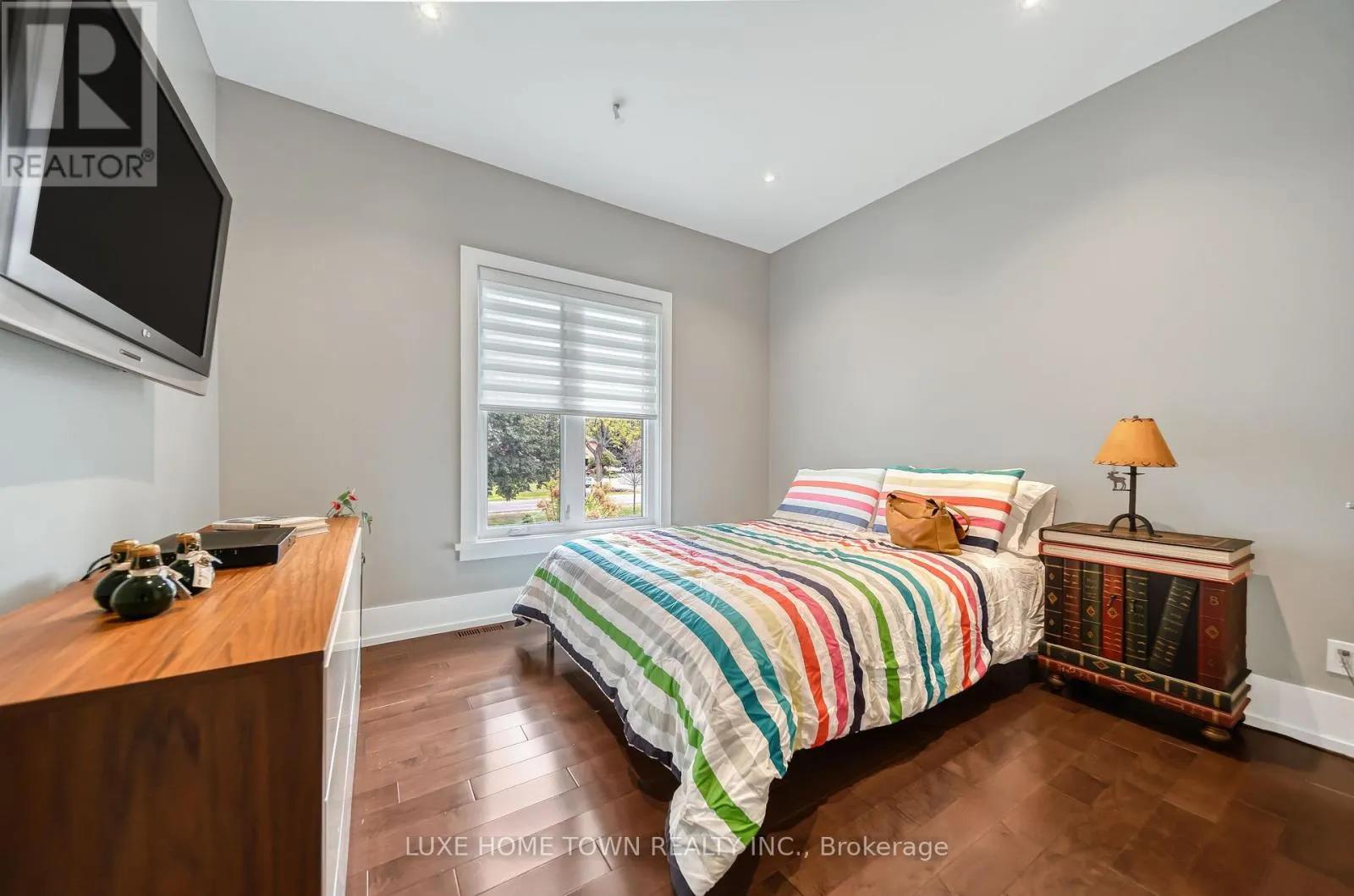 2 PRINCE RUPERT DRIVE