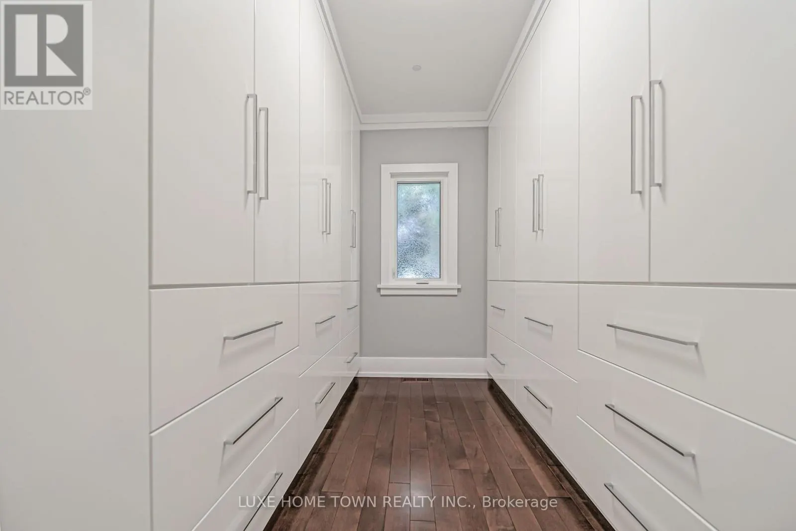 2 PRINCE RUPERT DRIVE