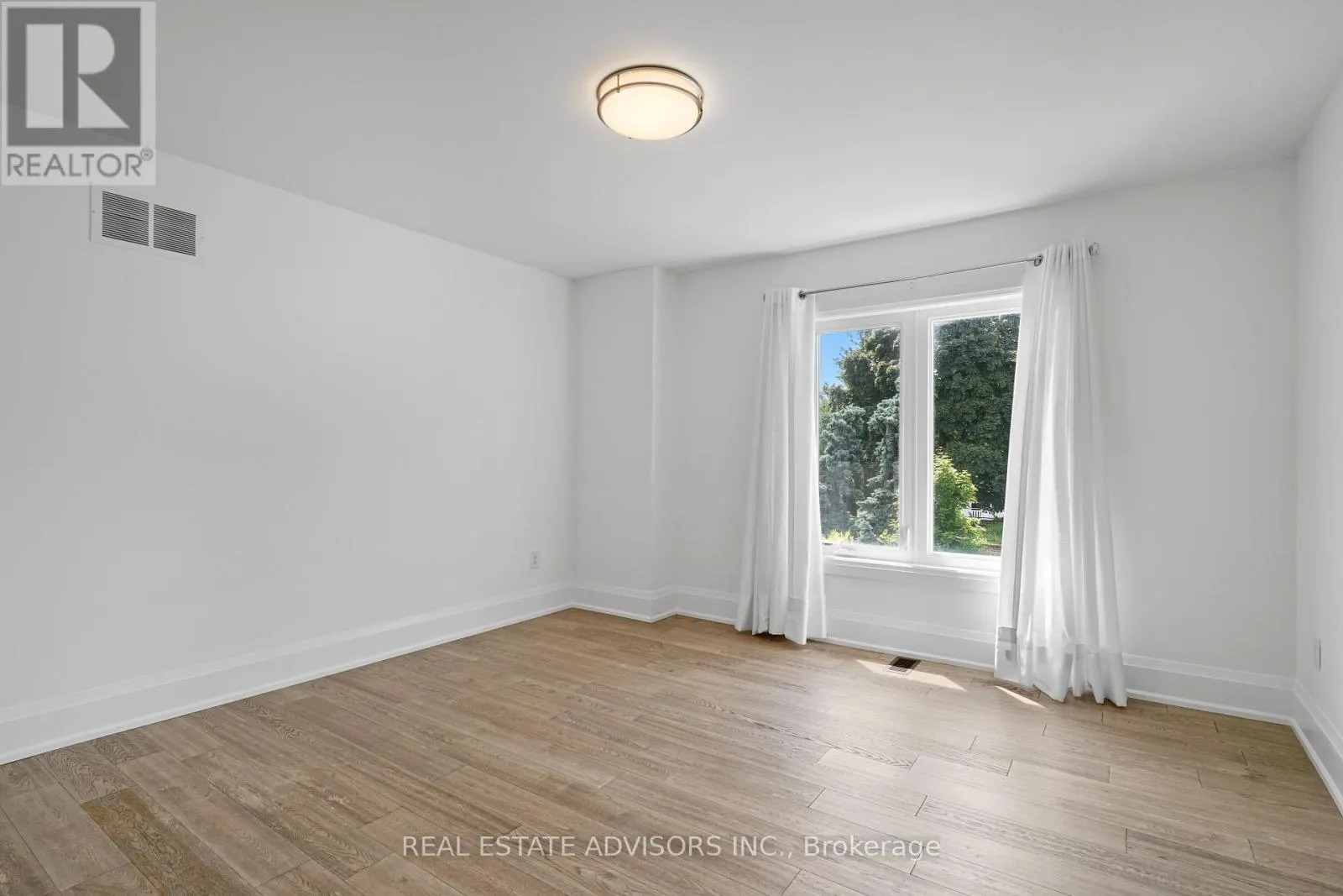 69 FENWOOD HEIGHTS