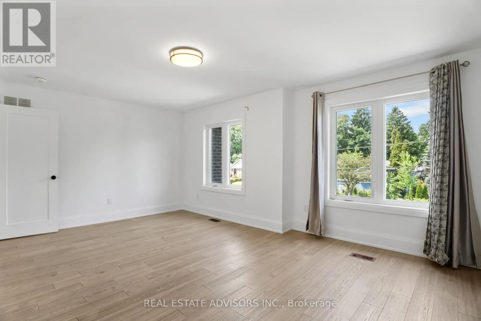 69 FENWOOD HEIGHTS
