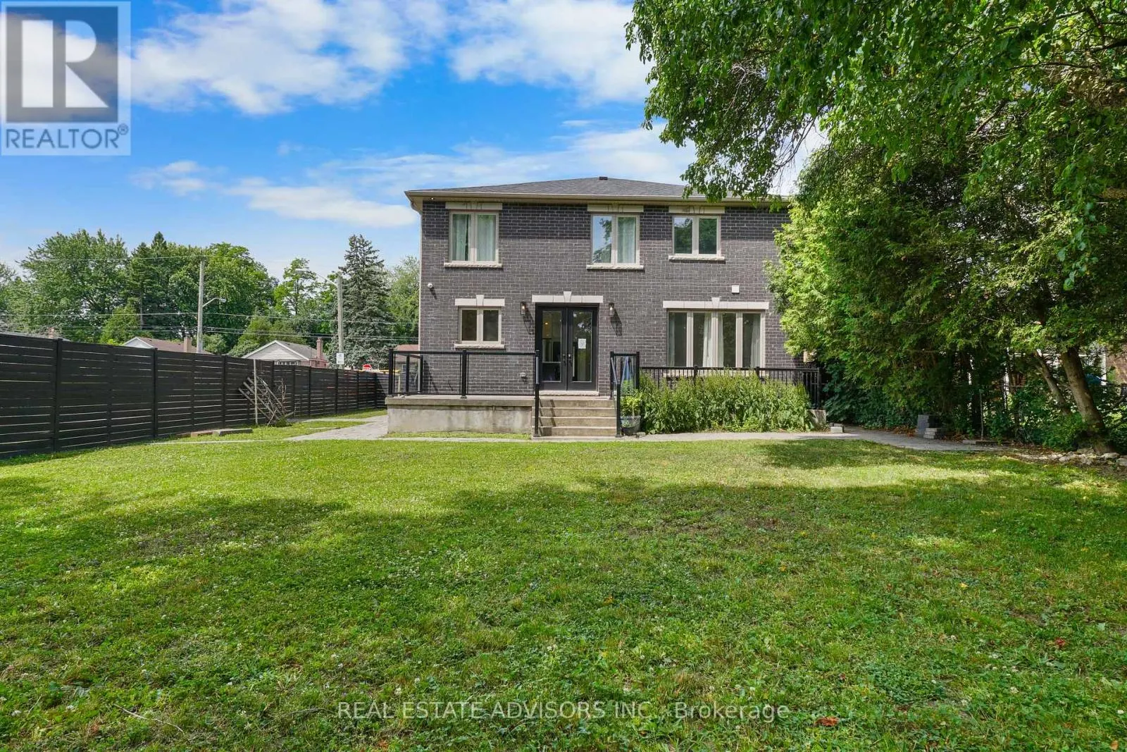 69 FENWOOD HEIGHTS