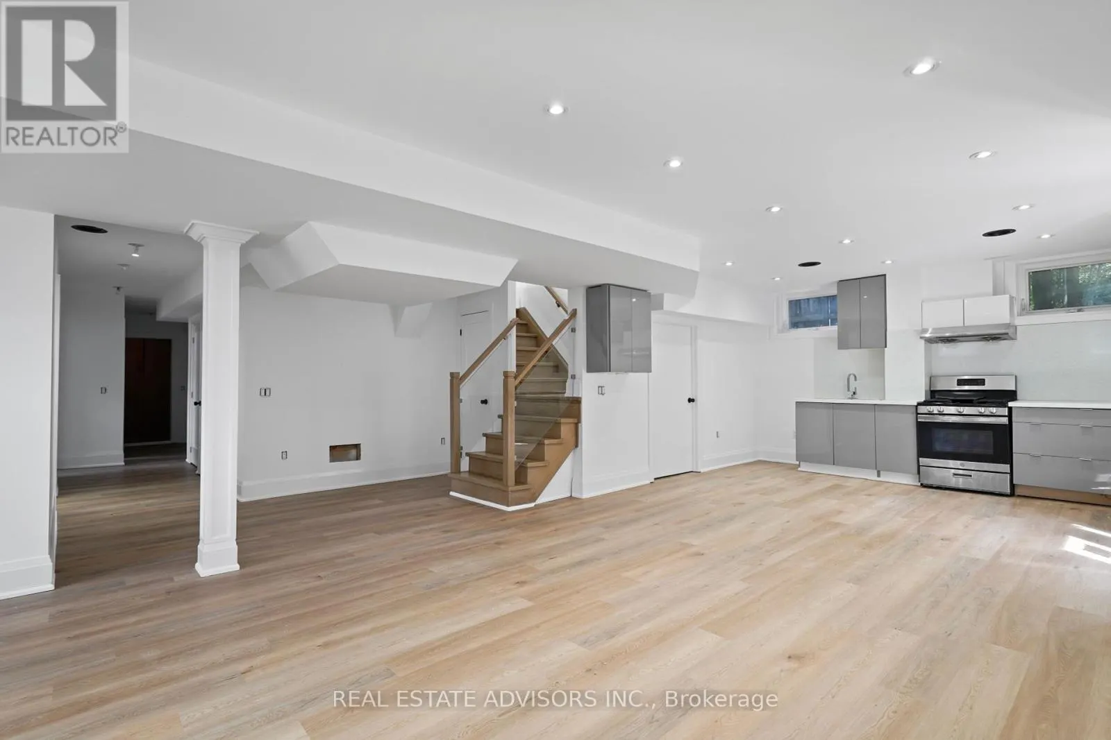 69 FENWOOD HEIGHTS