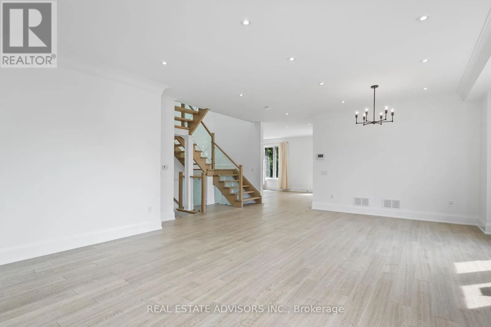 69 FENWOOD HEIGHTS