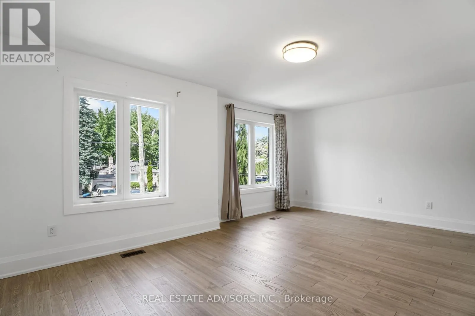 69 FENWOOD HEIGHTS
