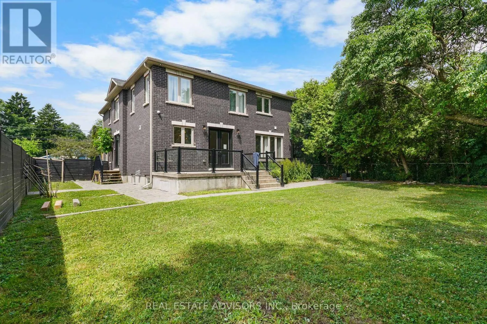 69 FENWOOD HEIGHTS