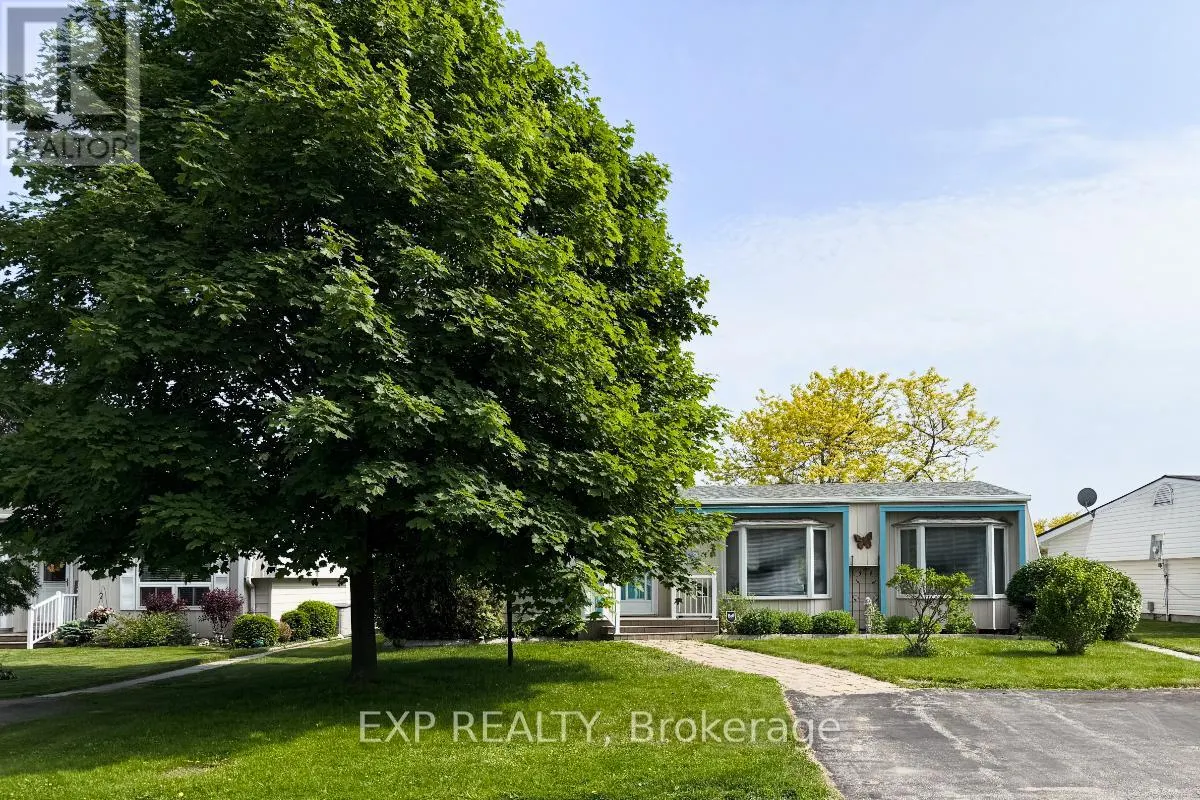 52 FAIRWAY DRIVE