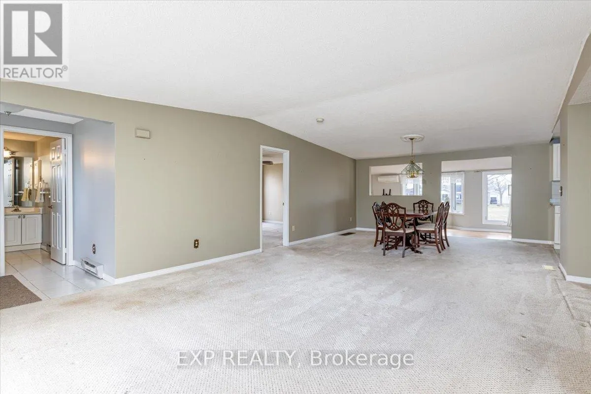 52 FAIRWAY DRIVE