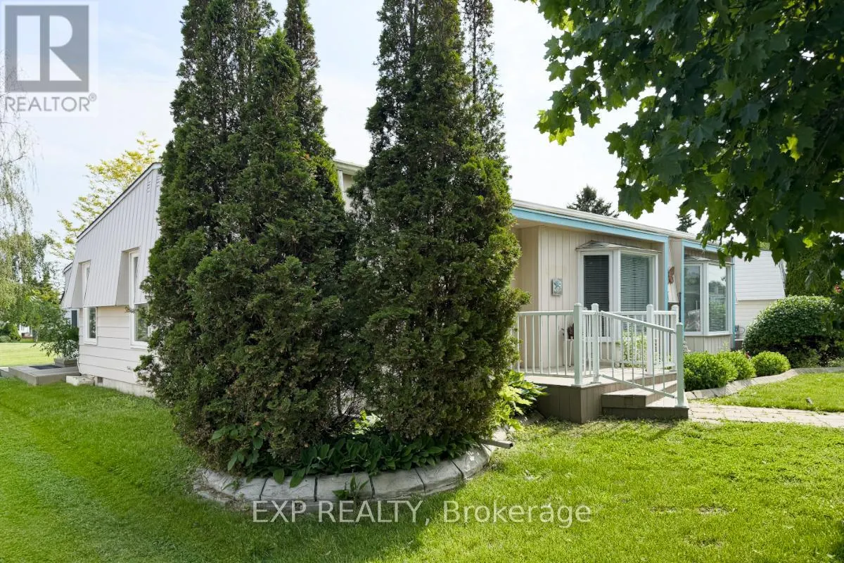 52 FAIRWAY DRIVE