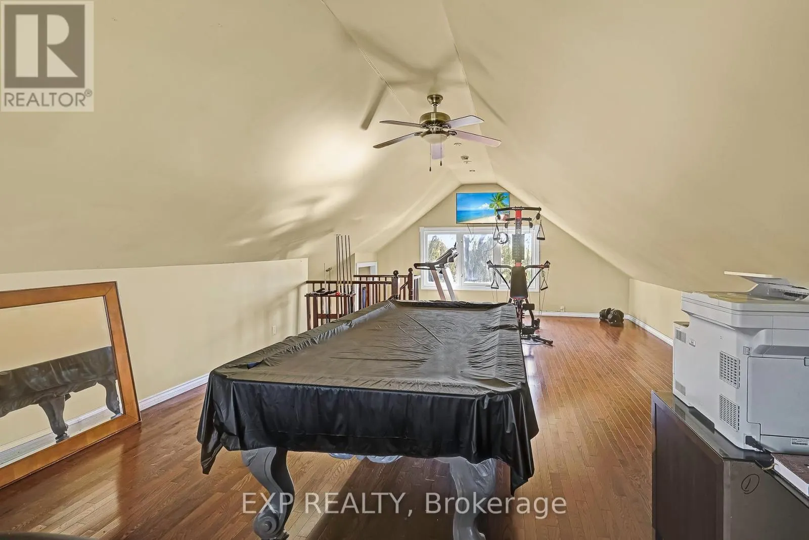 680 WINCHESTER ROAD W