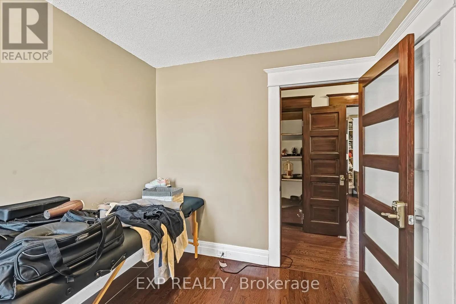 680 WINCHESTER ROAD W