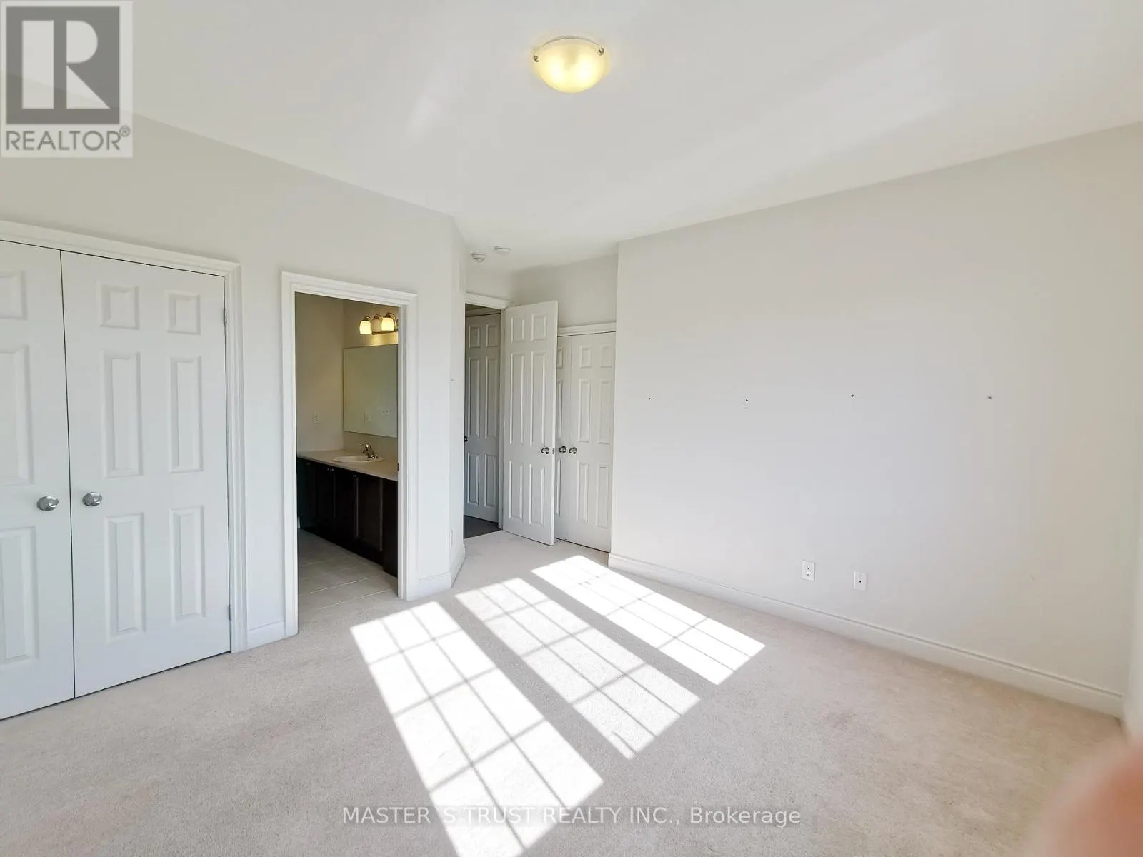 2529 STALLION DRIVE