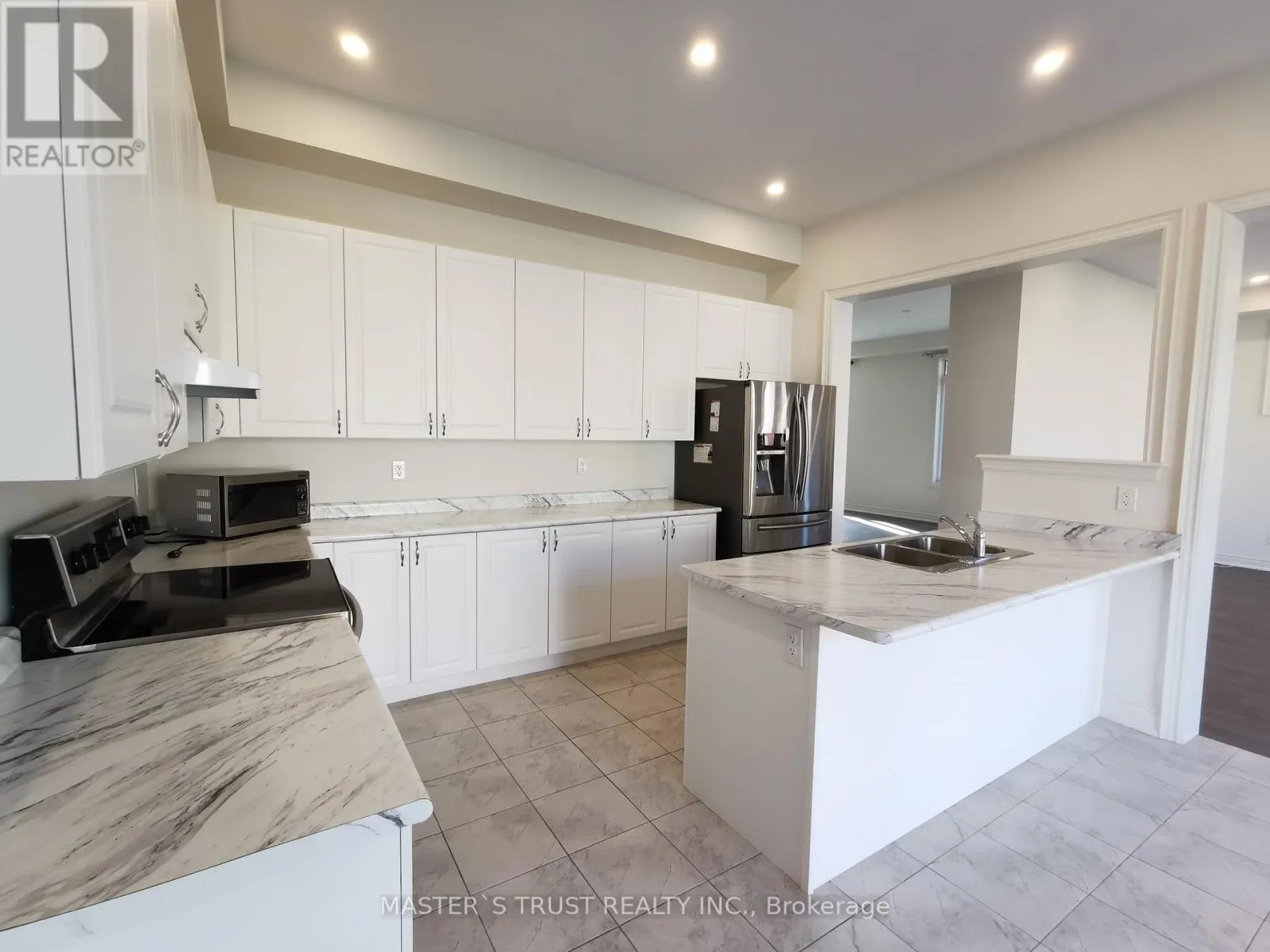 2529 STALLION DRIVE