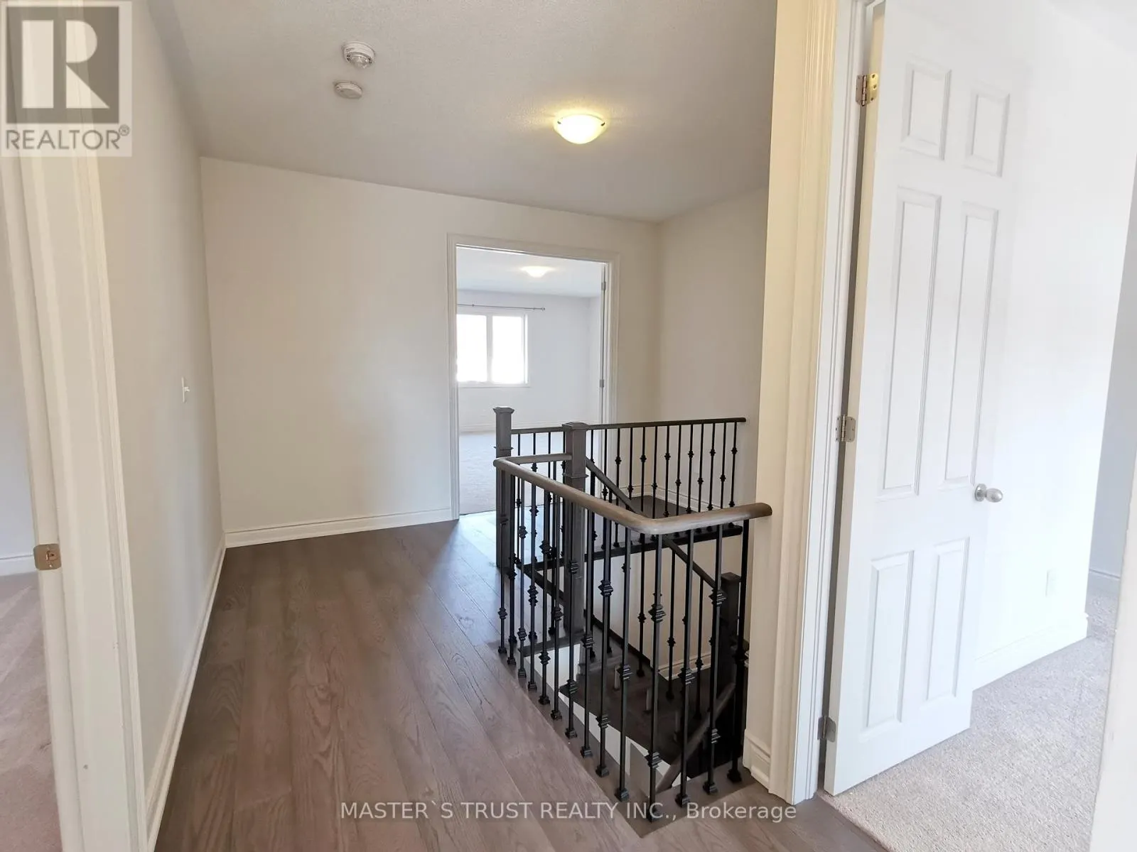 2529 STALLION DRIVE