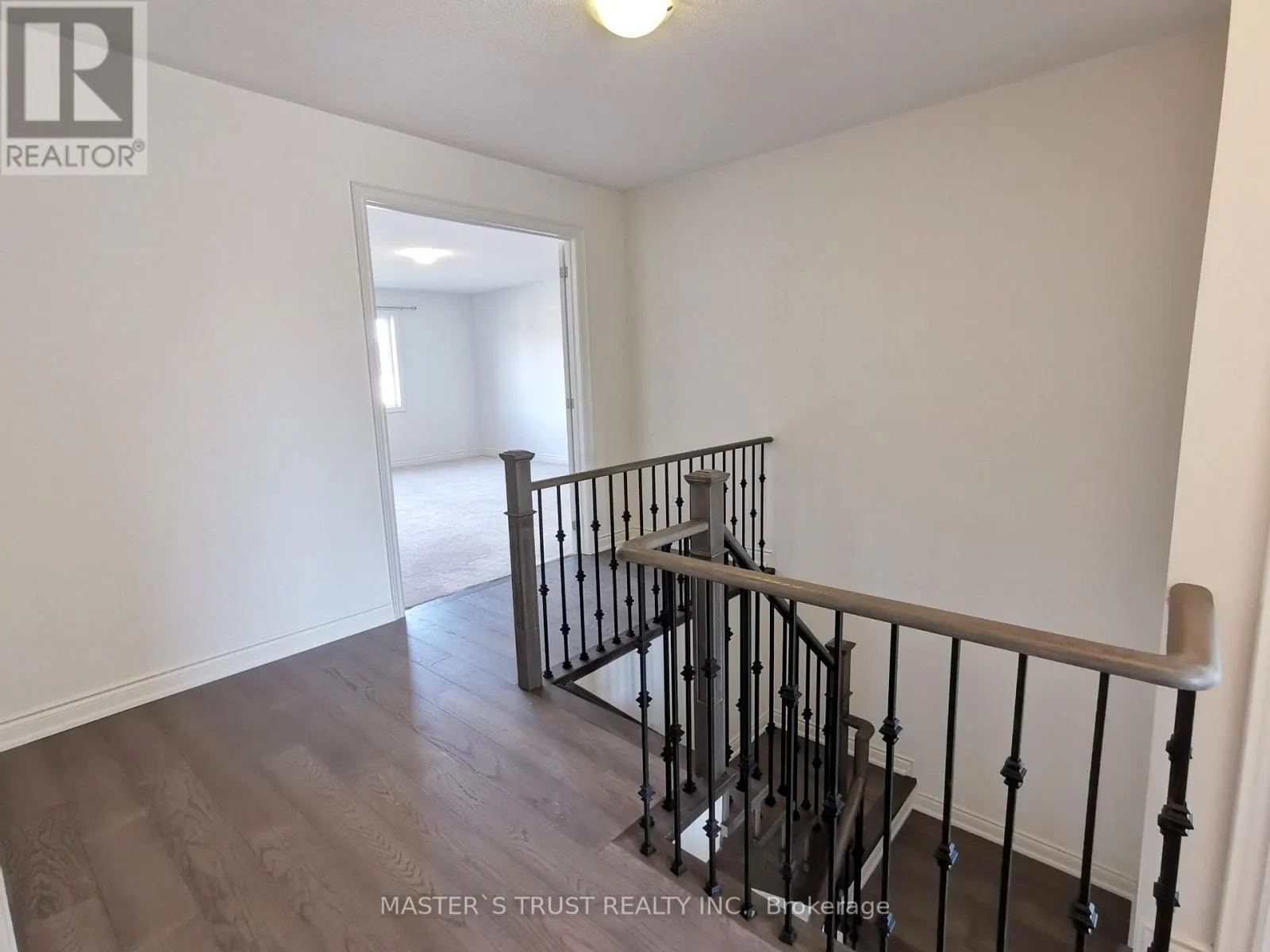 2529 STALLION DRIVE