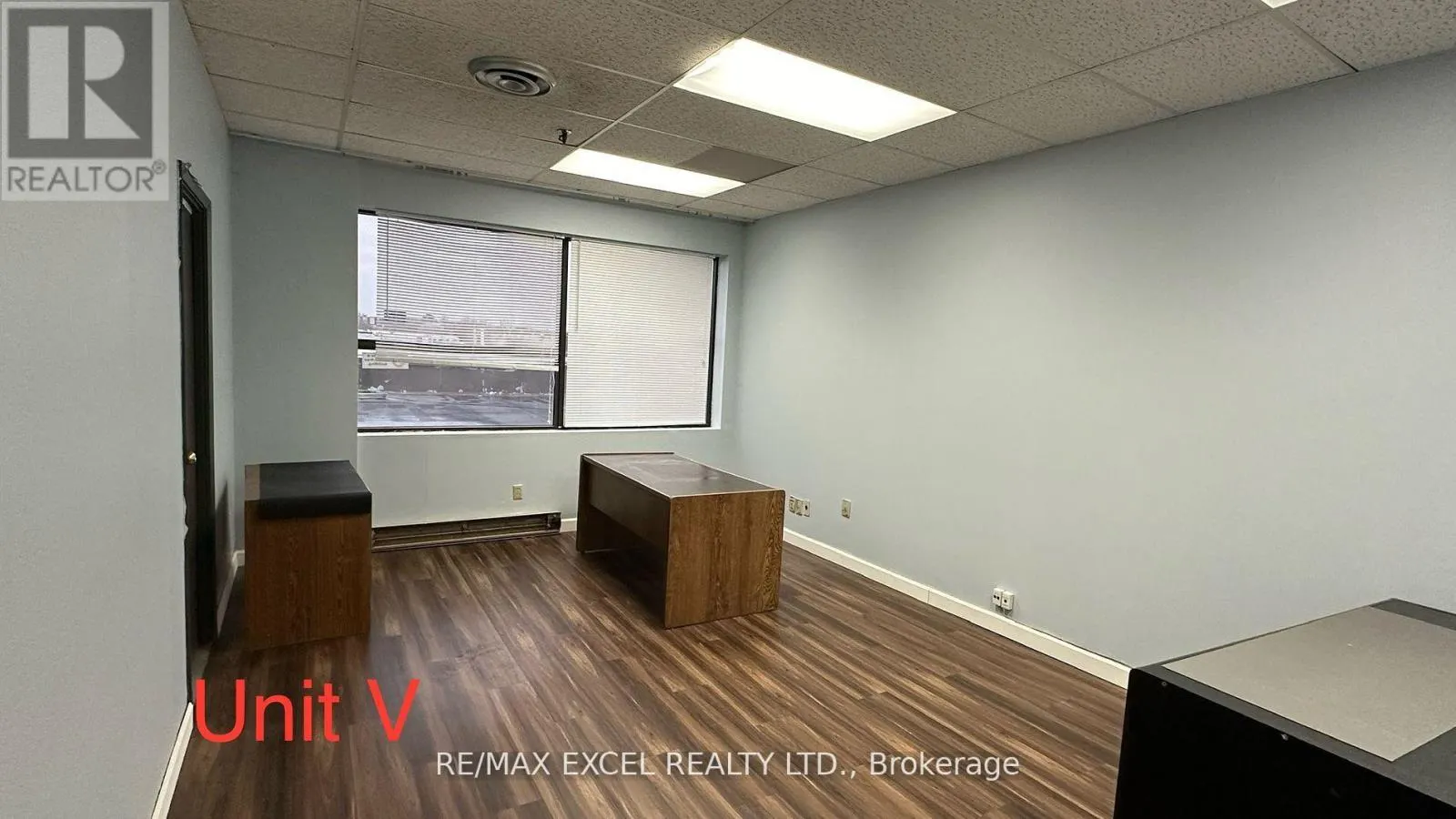 230V - 55 NUGGET AVENUE