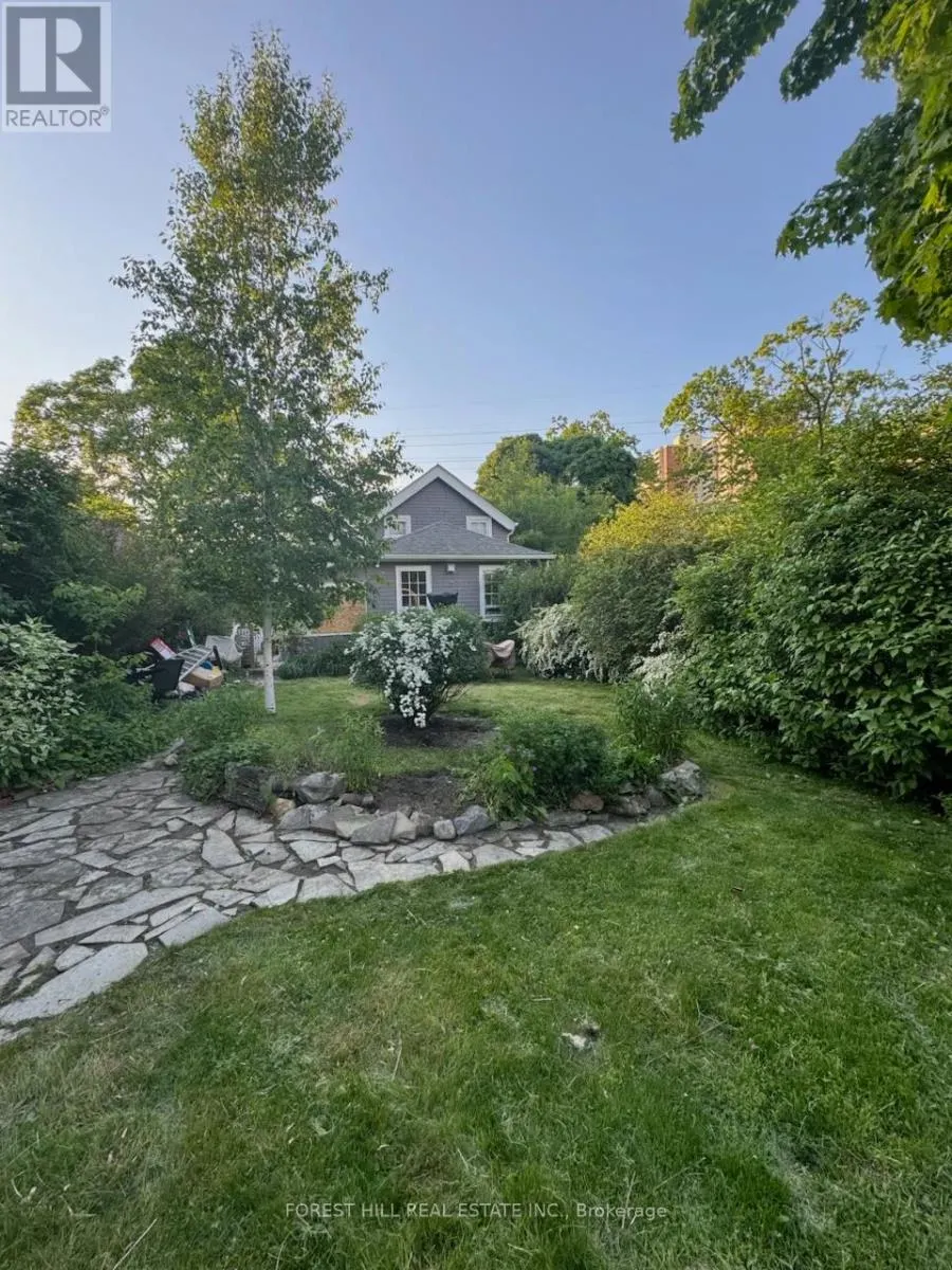 23 MIDBURN AVENUE