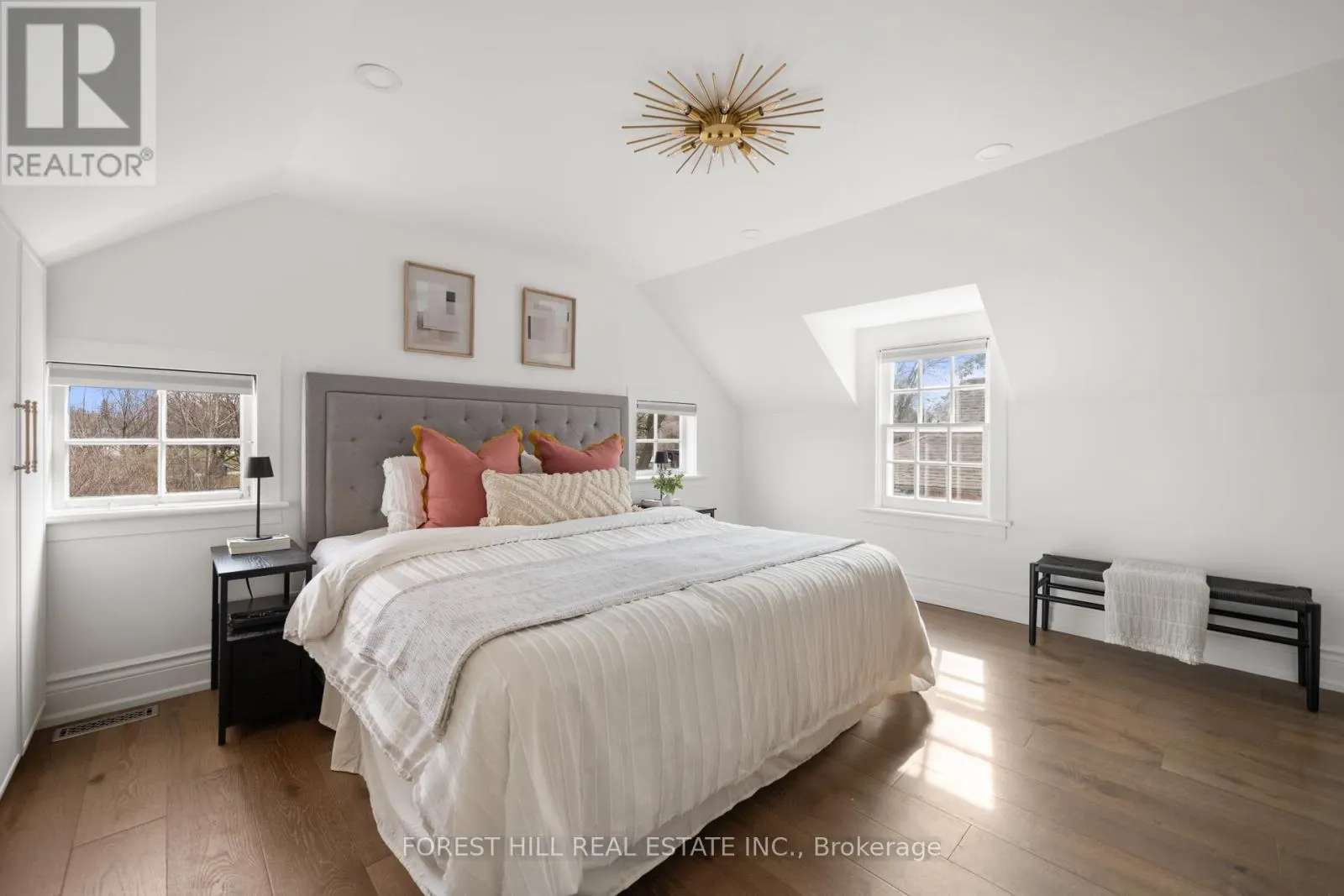 23 MIDBURN AVENUE