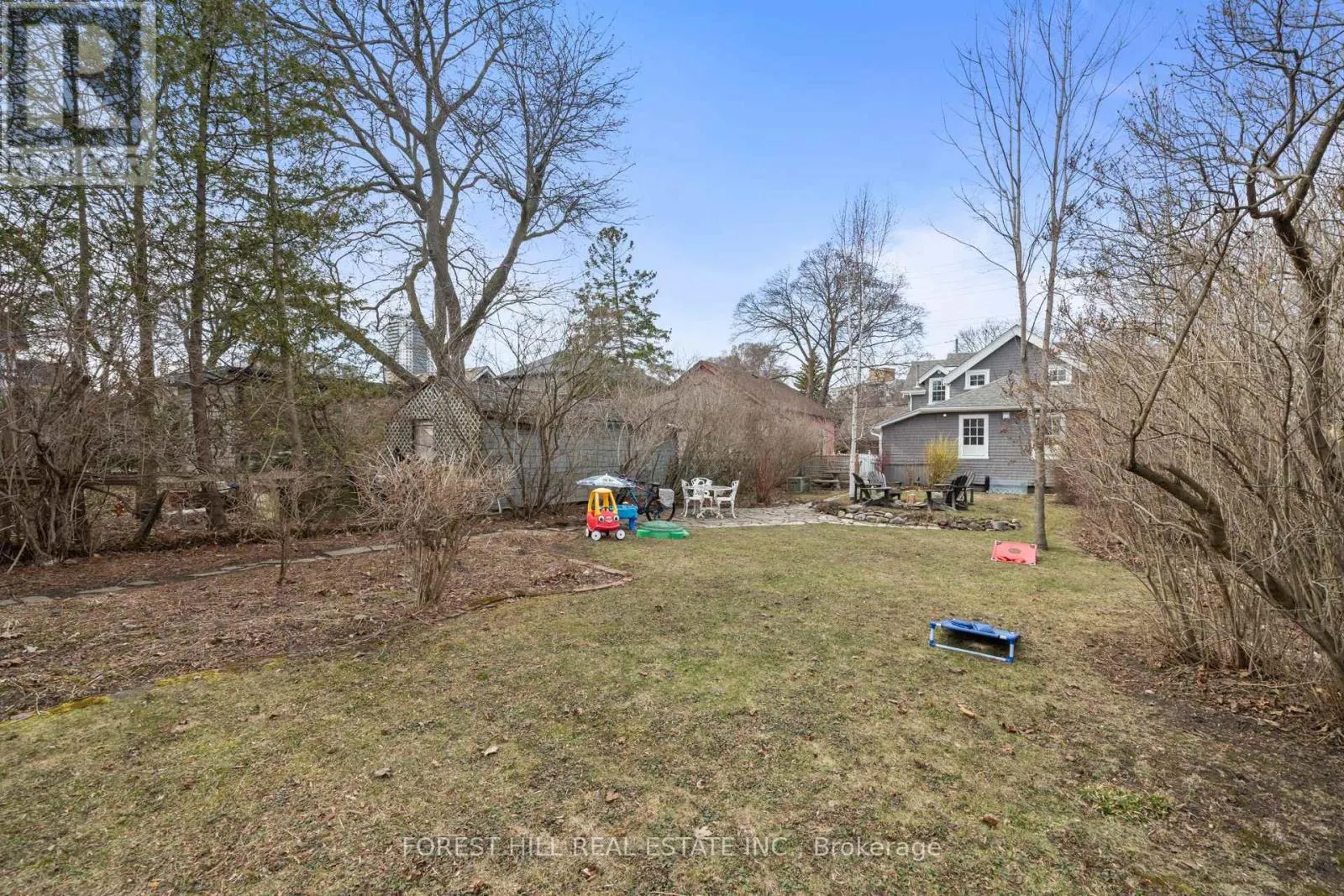 23 MIDBURN AVENUE