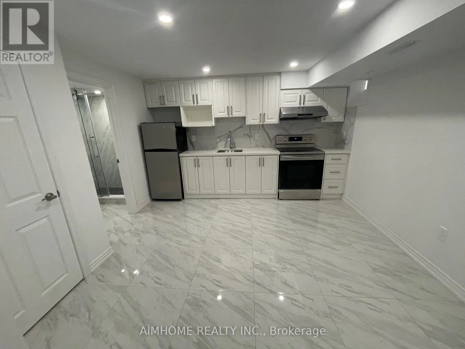 92 AINLEY ROAD