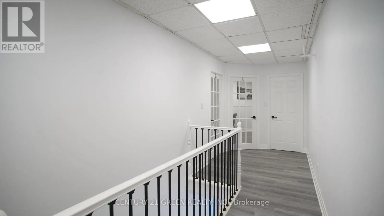 19 - 905 DILLINGHAM ROAD